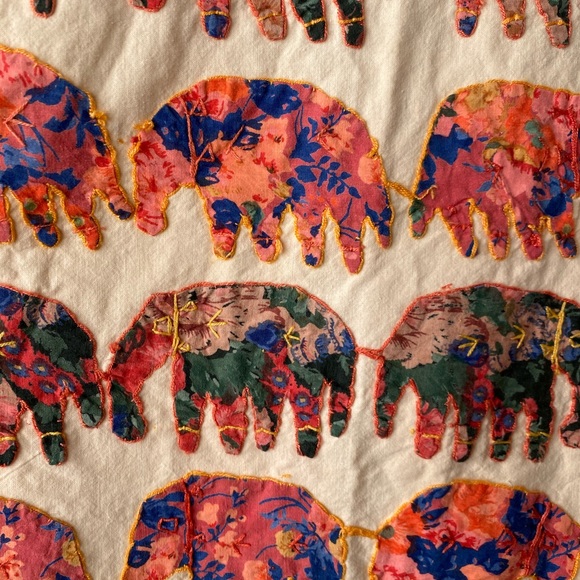 Elephant Patchwork Quilted Vest VINTAGE - Picture 2 of 7